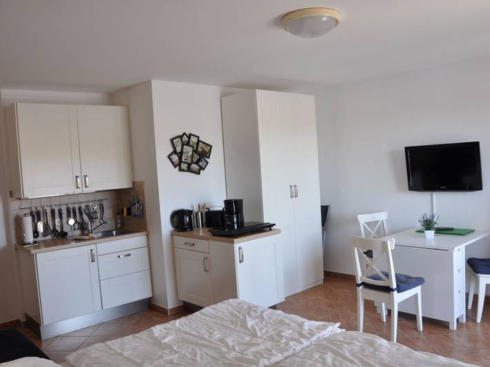 Ferienwohnung für 3 Personen, mit Balkon und Garten in Ueckermünde - 2