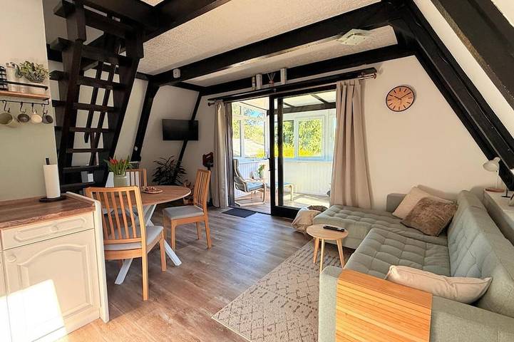 Ferienhaus für 2 Personen, mit Garten und Terrasse