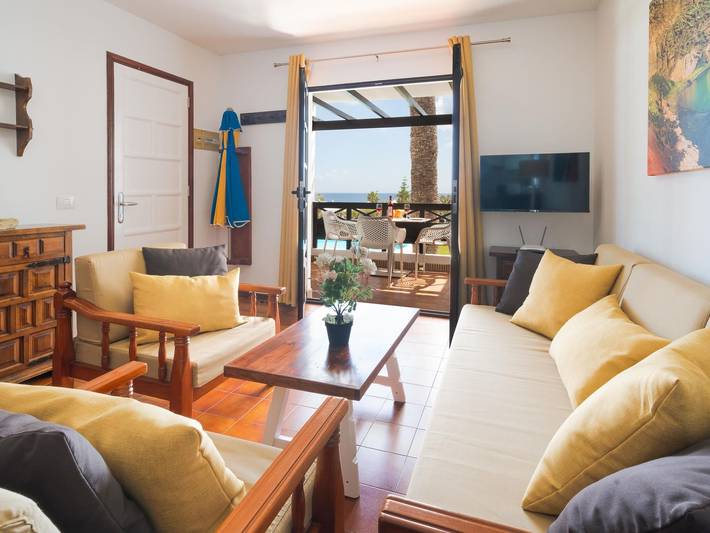 Gîte pour 4 personnes, avec jardin et terrasse ainsi que piscine et vue sur l’océan à Haría - 2