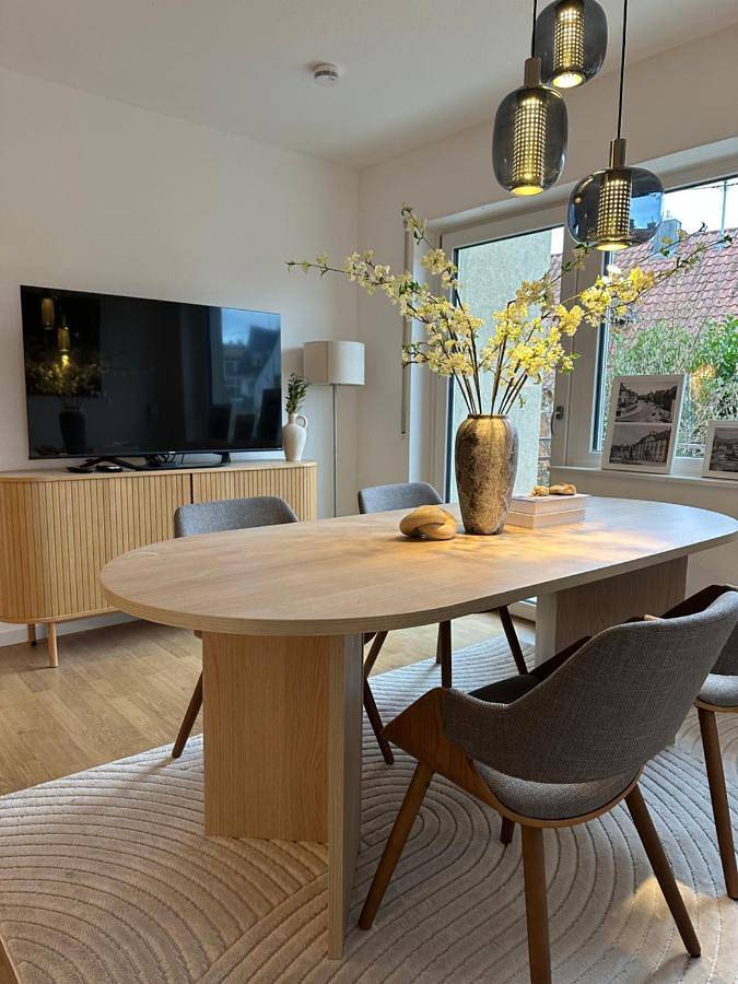 Ferienwohnung für 5 Personen, mit Balkon und Terrasse sowie Ausblick in Offenburg