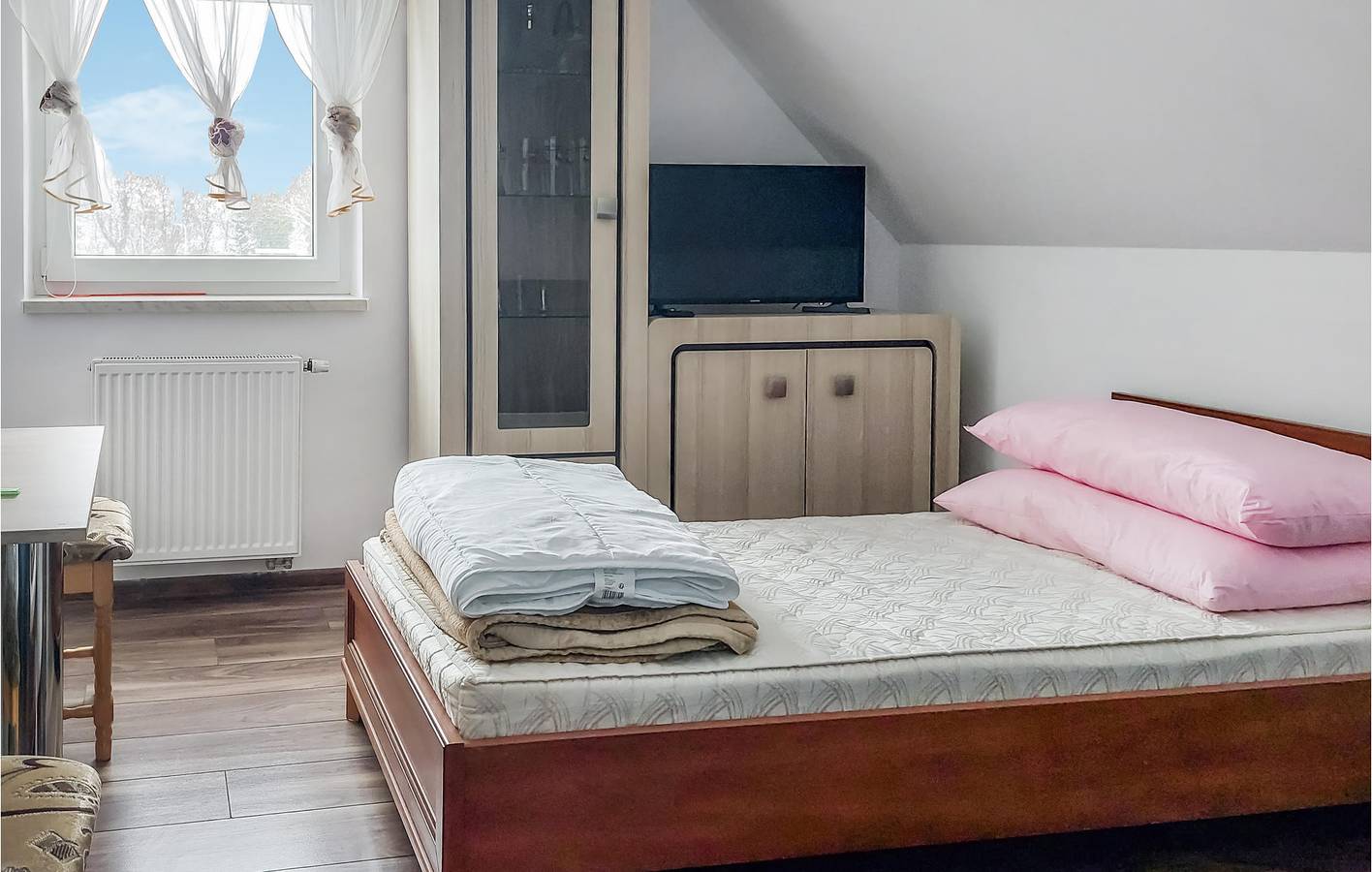 Ganze Ferienwohnung, Ferienwohnung für 8 Personen mit Terrasse in Westpommern