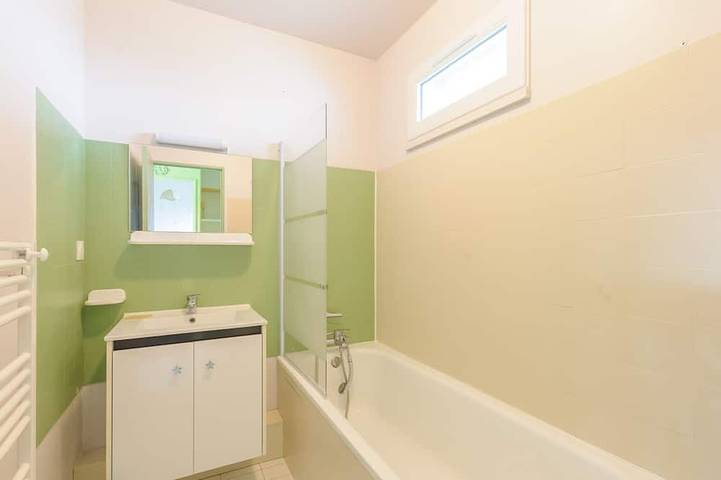 Gîte pour 4 personnes, avec piscine et balcon dans Casino De Chatelaillon - 4