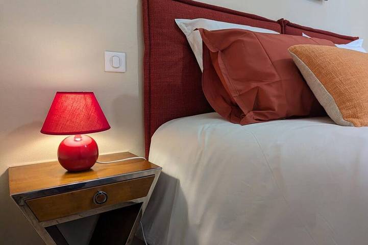 Gîte pour 5 personnes, avec piscine et jardin à Pranzac - 4