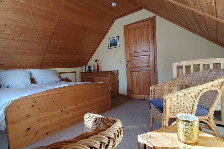 Komfortables voll ausgestattetes  Ferienhaus mit Sauna - 2 Min. Fußweg zum See in Krakow am See, Mecklenburgische Seenplatte