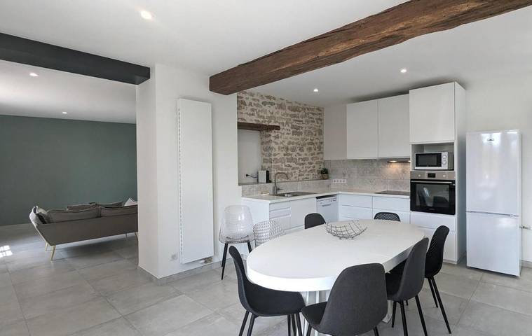 Location de vacances pour 8 personnes, avec terrasse et piscine à Gevrey-Chambertin - 4