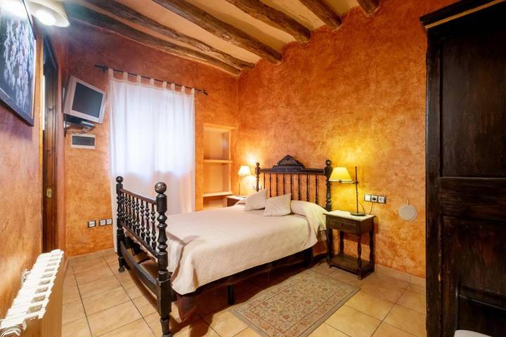 Casa rural para 2 personas, con Terraza además de Jardín y Piscina en Alto Campo - 4