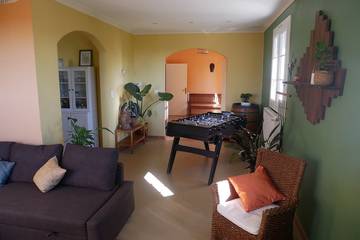 Location de vacances pour 8 personnes, avec jardin et sauna ainsi que piscine et terrasse à Castelnaudary