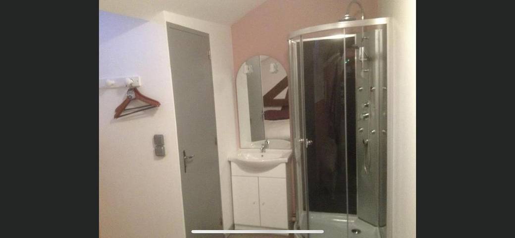 Location de vacances pour 2 personnes, avec jardin à Yvré-le-Pôlin - 3