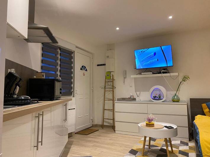 Gîte pour 2 personnes, avec Terrasse ainsi que Jardin et Vue dans Marquette-lez-Lille - 2