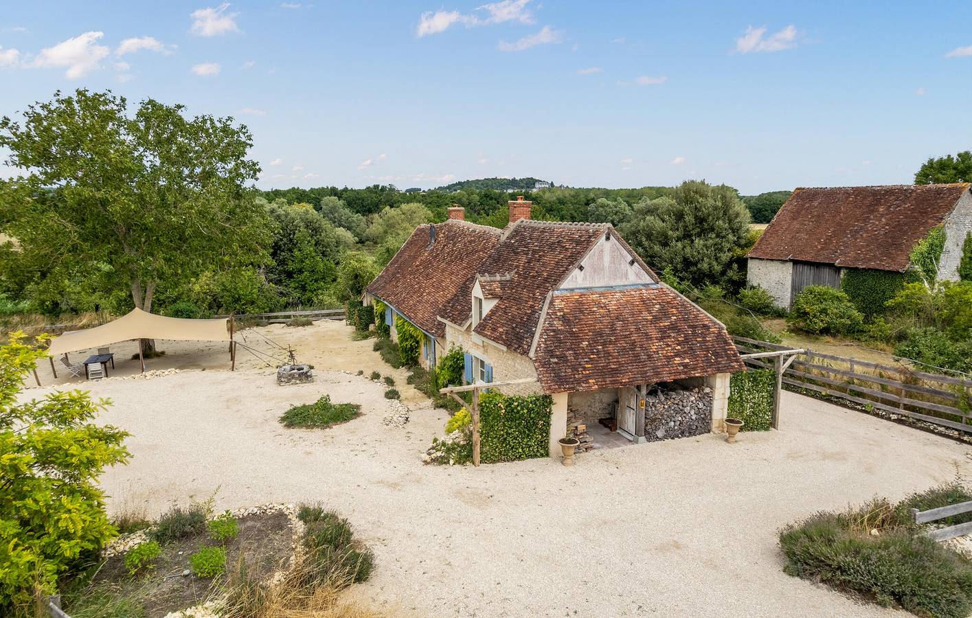 Appartement de jardin confortable avec Wifi et parking, à 2 km d'Auquemesnil in Palluau-sur-Indre, Région de Châteauroux