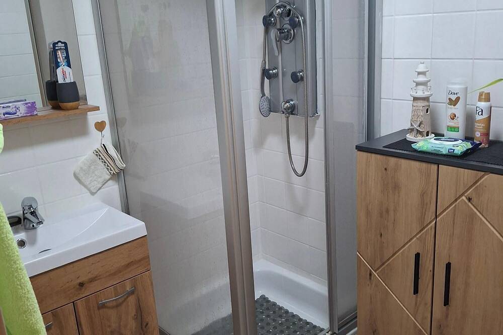 Ganze Wohnung, Ferienwohnung 45qm mit Bergblick in Tiefenbach, Ostbayern