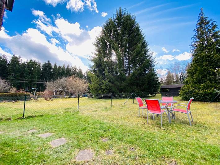 Bungalow für 3 Personen, mit Garten im Schwarzwald