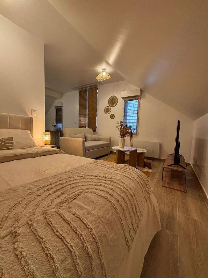 Appartement entier, Résidences Eska in Bobigny, Seine-Saint-Denis