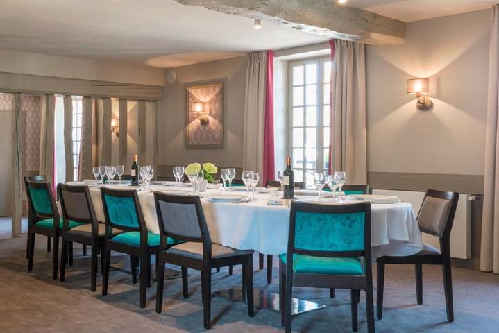 Hôtel pour 2 personnes, avec terrasse ainsi que sauna et jacuzzi, animaux acceptés à Provins - 4