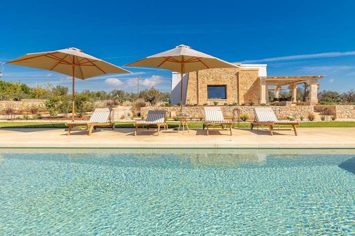 Casa vacanza per 8 persone, con Balcone/Terrazza e Terrazza nonché Idromassaggio e Giardino a Morciano di Leuca