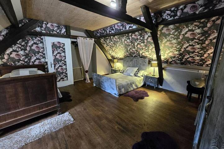 Gîte pour 6 personnes, avec jardin, animaux acceptés à Sainte-Mondane - 3