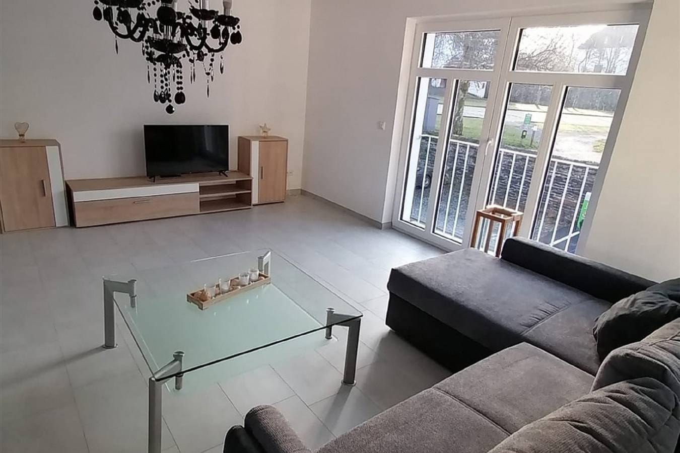 Ganze Wohnung, Ferienwohnung am Schloßpark - Ferienwohnung in Bad Berleburg, Kreis Siegen-Wittgenstein