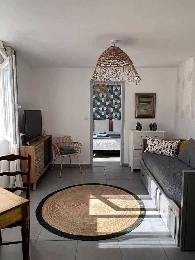 Gîte pour 5 personnes, avec jardin et piscine à Çaro - 4