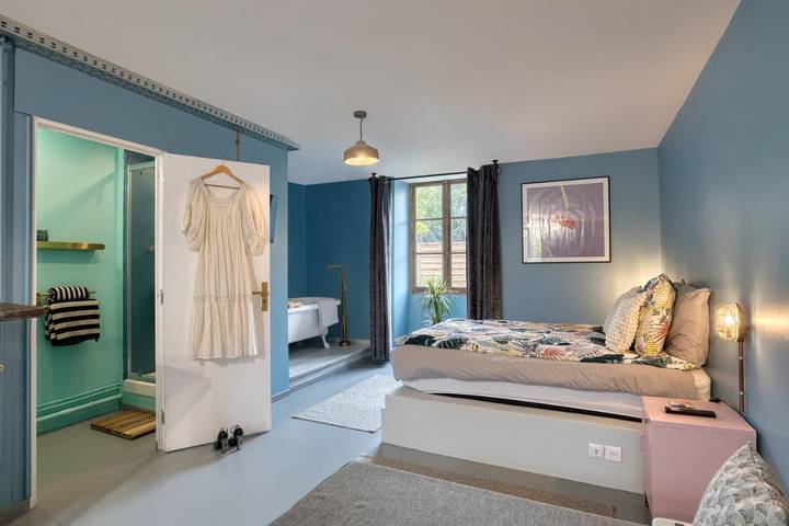 Location de vacances pour 2 personnes, avec Terrasse ainsi que Jardin et Vue à Orges