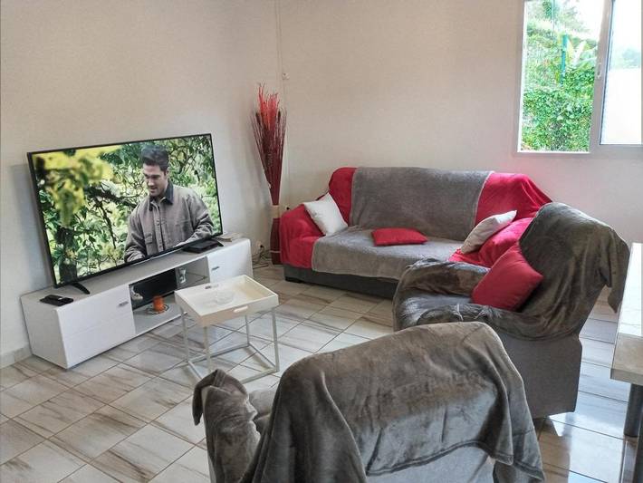 Gîte pour 4 personnes, avec jardin et terrasse à Gourbeyre - 3