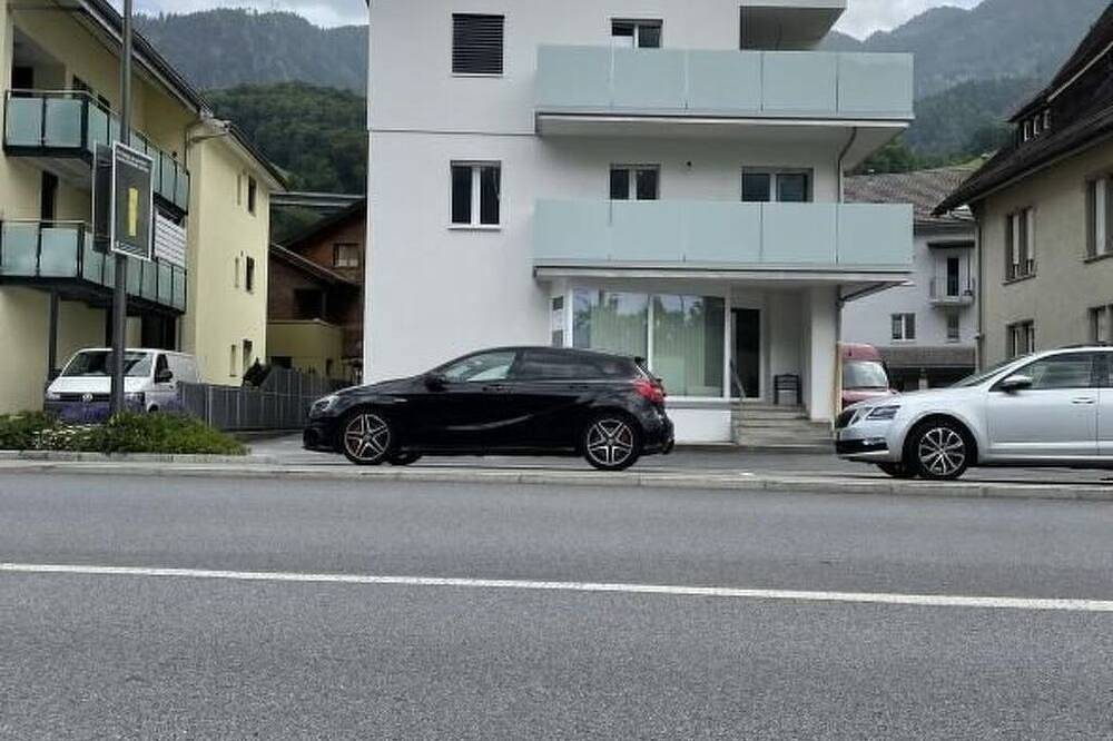Ganze Wohnung, Appartement mit privatem Parkplatz in Quarten, Walensee
