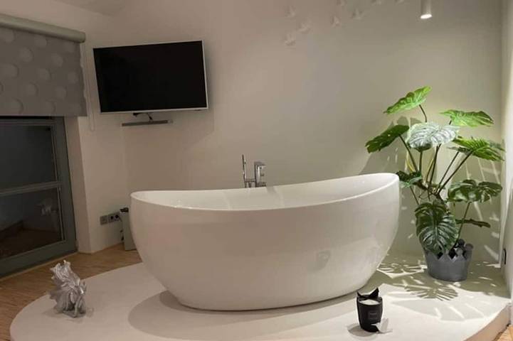 Ferienwohnung für 3 Personen, mit Whirlpool und Garten sowie Terrasse in Gütersloh - 3