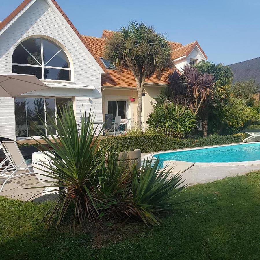 Entre Caen et la mer avec Piscine in Mathieu (Calvados), Région de Caen