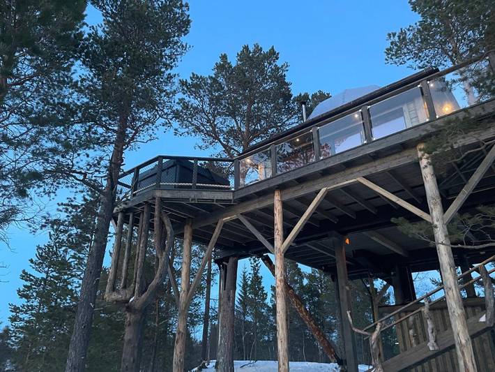 Lodge für 5 Personen, mit Terrasse und Ausblick - 1