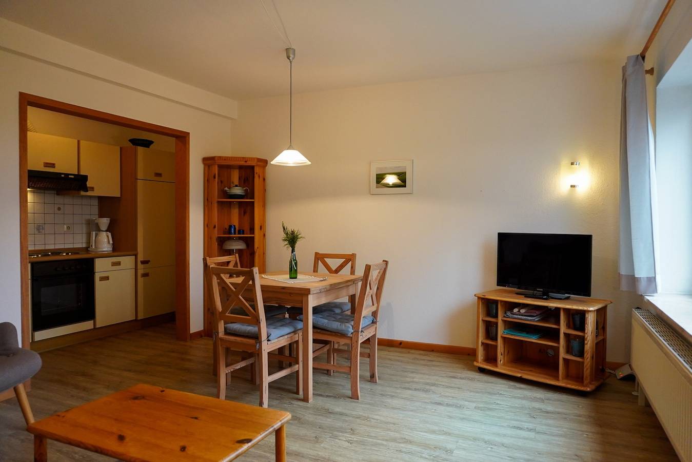 Ganze Wohnung, Apartment 'Fewo Binnen' mit Gemeinschaftsgarten und Wlan in Pellworm, Nordseeküste