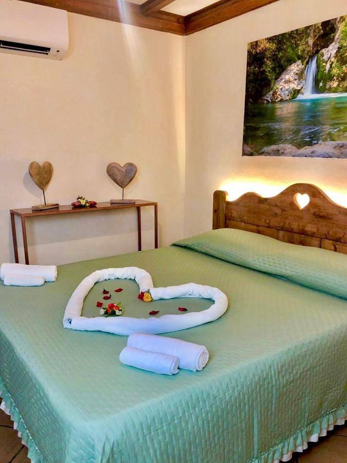 Casa vacanza per 2 persone, con panorama e piscina nonché terrazza a Subiaco