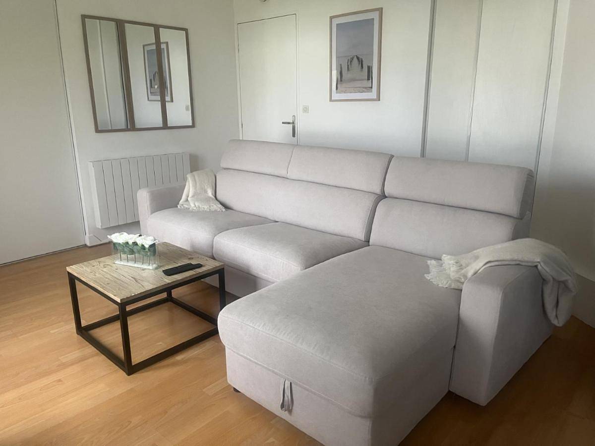 Geheel appartement, One-Bedroom Apartment with Garden View in Deuil-la-Barre, Val-d'Oise