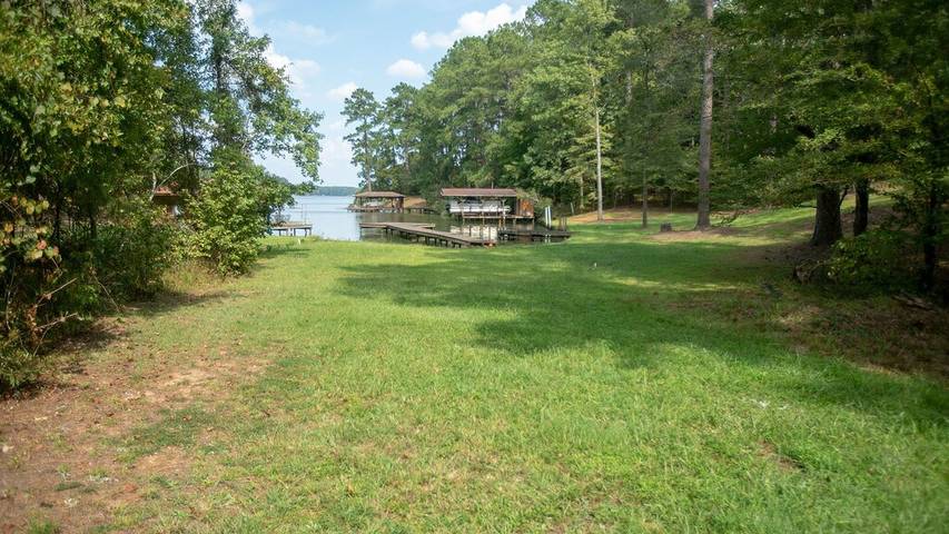 Vacation rental for 6 people, with terrace, with pets in Lake Sinclair