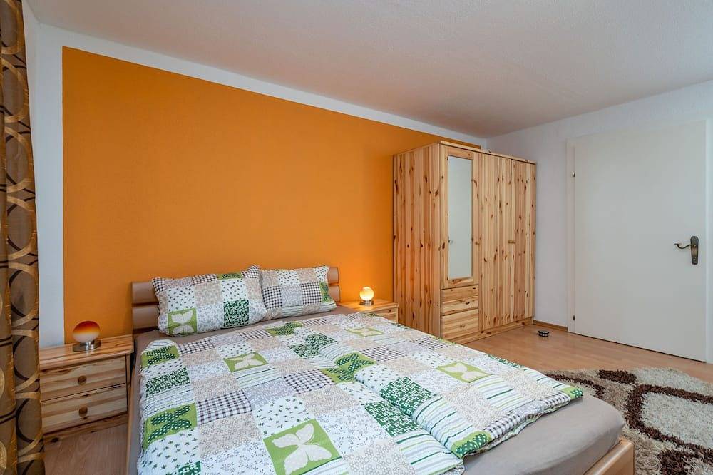 Ganze Wohnung, Ferienwohnung mit Bergblick in Piesendorf, Pinzgau