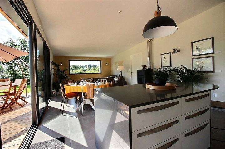 Gîte pour 6 personnes, avec terrasse ainsi que sauna et jardin à Saint-Alban - 4