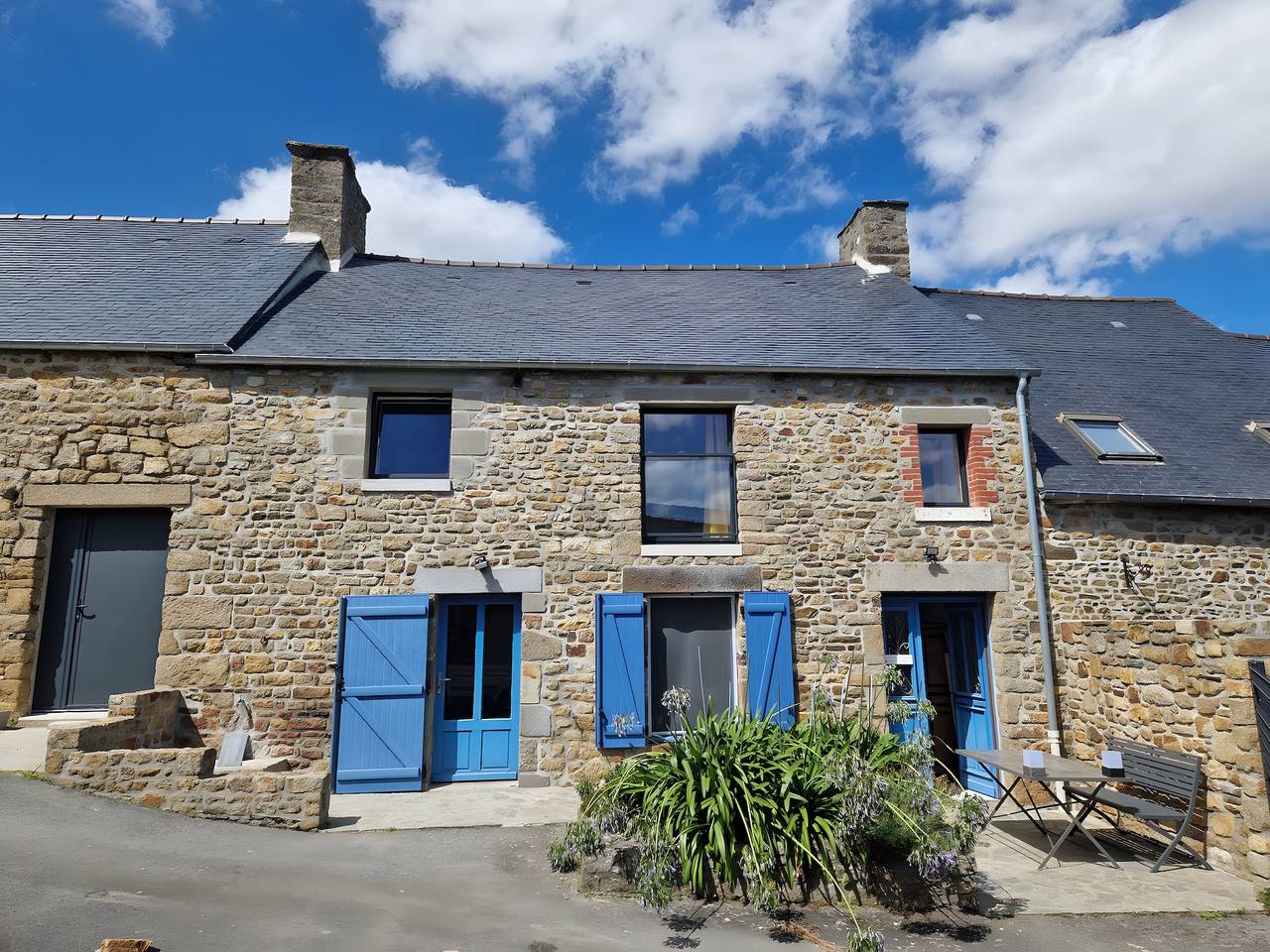 Maison De Vacances pour 7 Personnes dans Roz-sur-Couesnon, Région de Saint-Malo