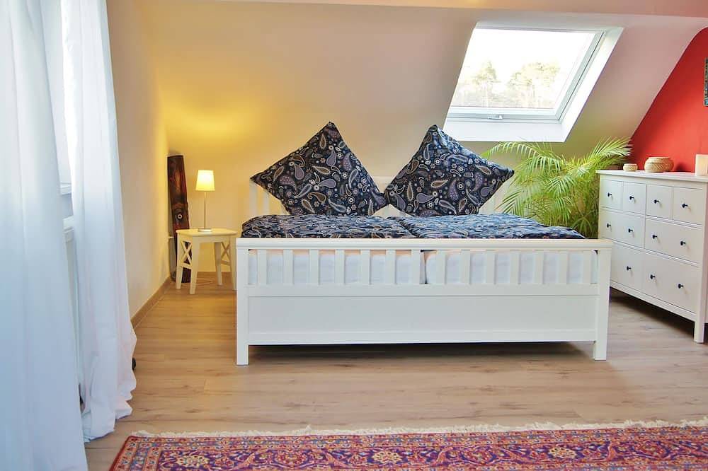 Ganze Wohnung, Wunderschöne große Ferienwohnung nahe Messe Stuttgart - Sindelfingen - Fildern in Waldenbuch, Landkreis Böblingen