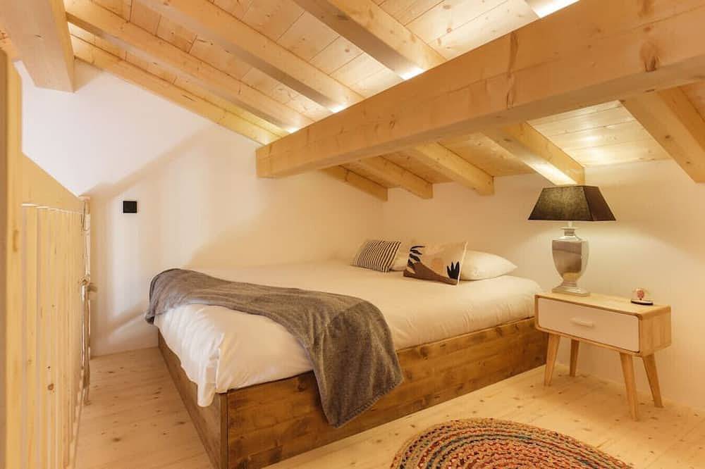 Chalet Benoit · Modern Chalet 8 Pax | Free Parking | Terrace in Chamonix, Mont Blanc-massief