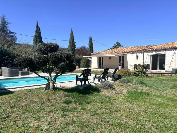 Chalet para 6 personas, con jardín además de vistas y piscina, Se admiten mascotas - 1