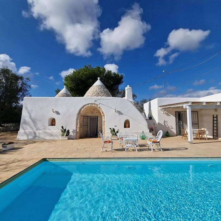 Villa per 4 persone, con piscina e panorama nonché giardino in San Vito dei Normanni