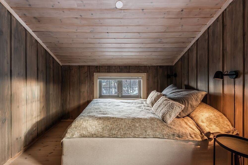 Recently upgraded large beautiful cabin with fantastic views in Geilo in Geilo, Hol