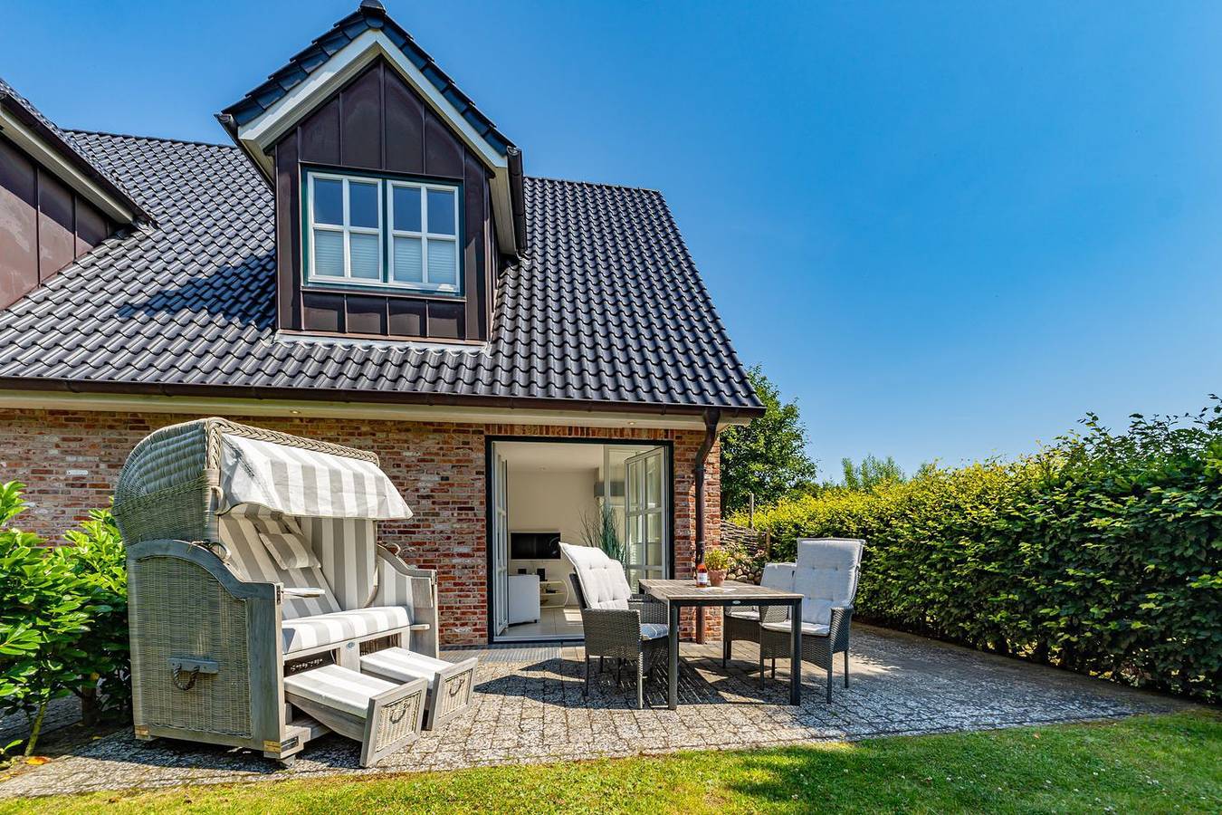 Ferienhaushälfte für max. 4 Personen, in ruhiger Lage mit Terrasse. in Westerland, Sylt (Gemeinde)