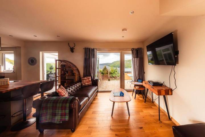 Ferienhaus für 6 Personen, mit Ausblick und Garten sowie Terrasse - 1