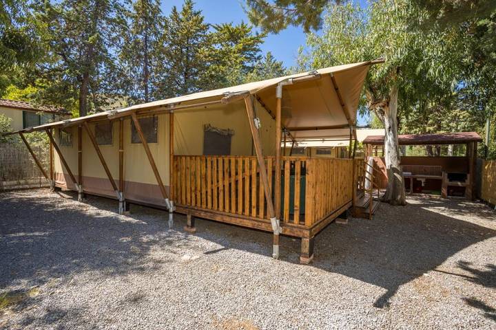 Camping für 5 Personen, mit Ausblick und Garten sowie Pool auf Sizilien - 3