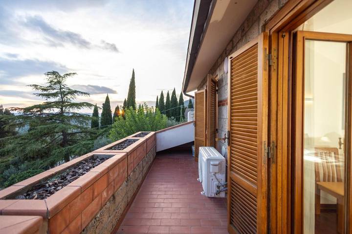 Ferienhaus für 3 Personen, mit Balkon und Garten sowie Ausblick - 1