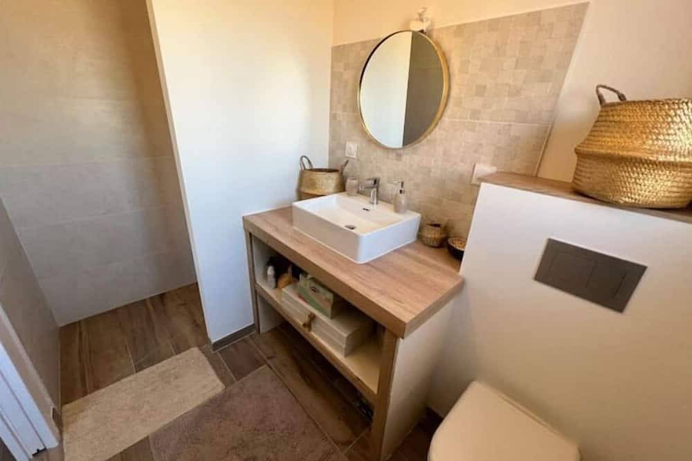 Maison Neuve Proche de L'océan et au calme in Mimizan, Côte d’Argent