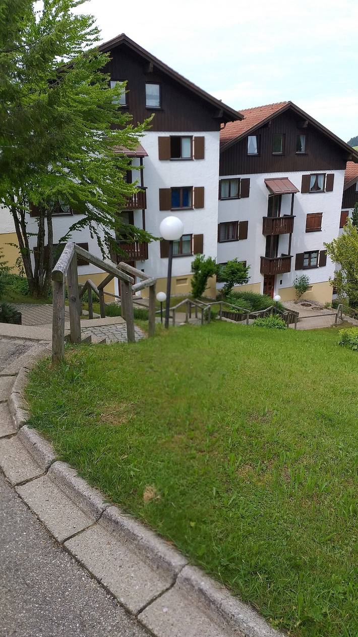 Ferienwohnung für 4 Personen, mit Ausblick und Balkon sowie Sauna und Pool - 1