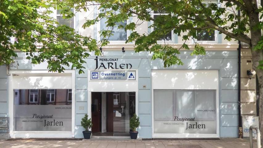 Hôtel pour 4 personnes, avec Terrasse et Jardin dans Trondheim