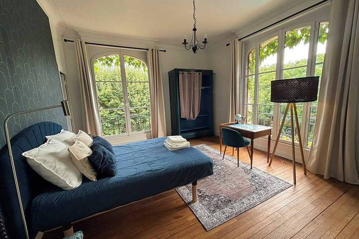 Gîte pour 10 personnes, avec Jardin à La Chapelle-Saint-Mesmin - 2