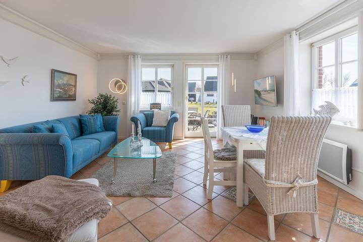 Ganze Wohnung, Ferienhaus "Reethus Achtern Diek" für bis zu 6 Personen in Nordstrand (Gemeinde), Nordstrand