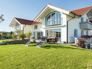 Ferienhaus für 4 Personen, mit Garten in Ingenried